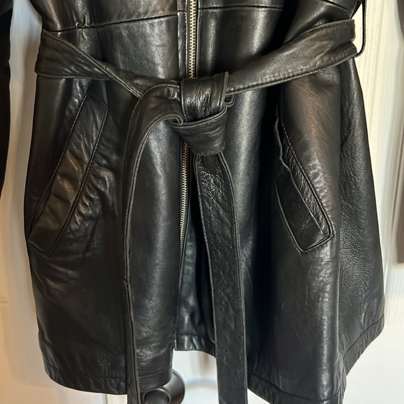 Euro Reaction super soft black belted lined leather jacket Lg - Picture 3 of 7